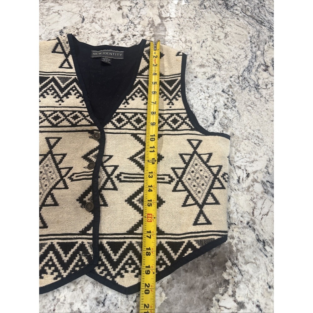 VTG New Identity Southwestern Tapestry Embroidered Vest‎ Sz P/L Gypsy Boho Aztec - Picture 7 of 9